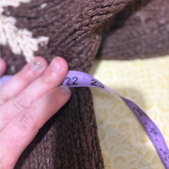 Vintage Brown and Cream Zigzag Knit Pattern Men's Sweater - Picture 6 of 8